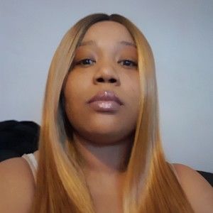 Meet your Posher, Ebony